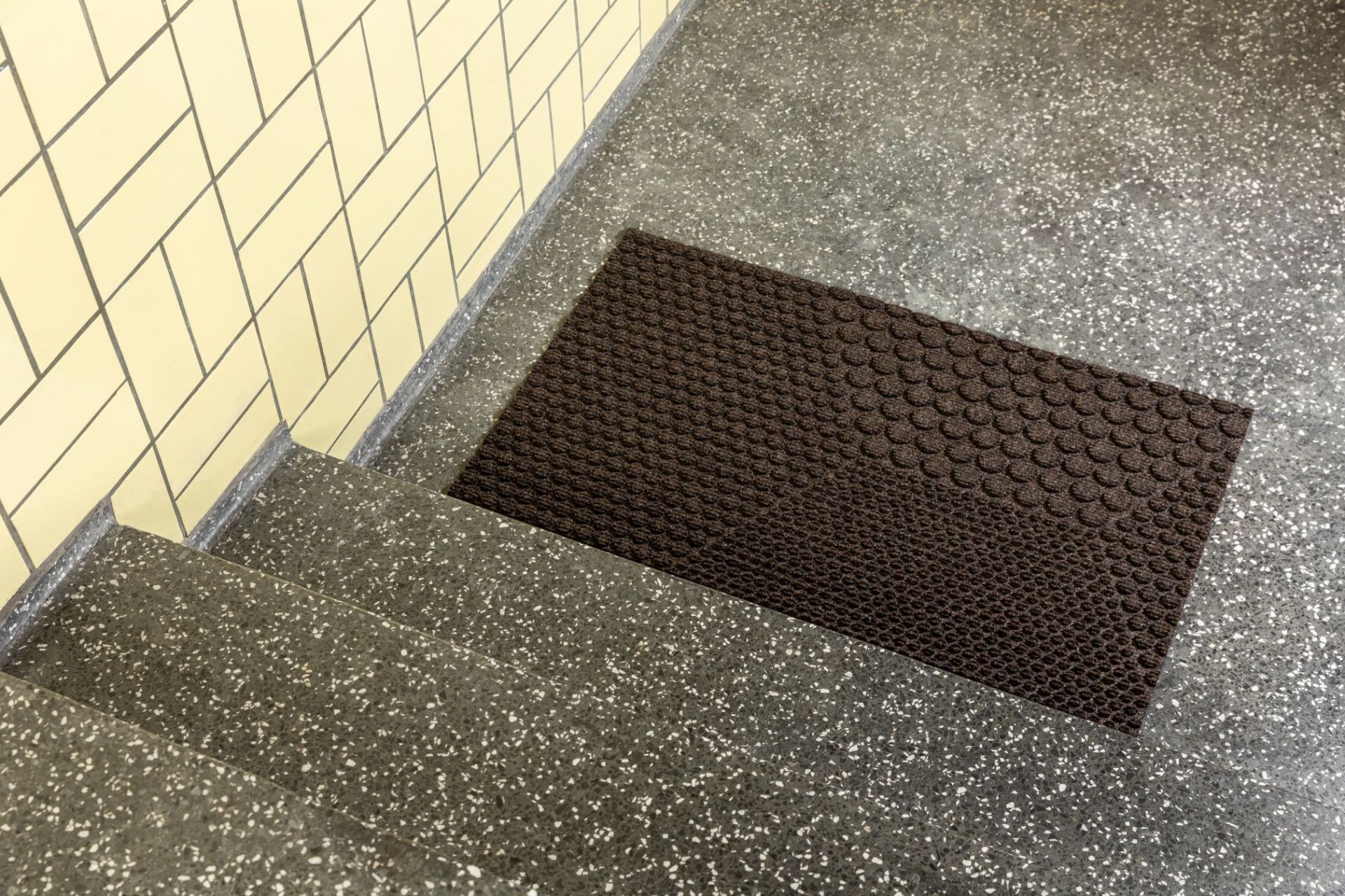 Hex Doormat Soil 45x75 Heymat