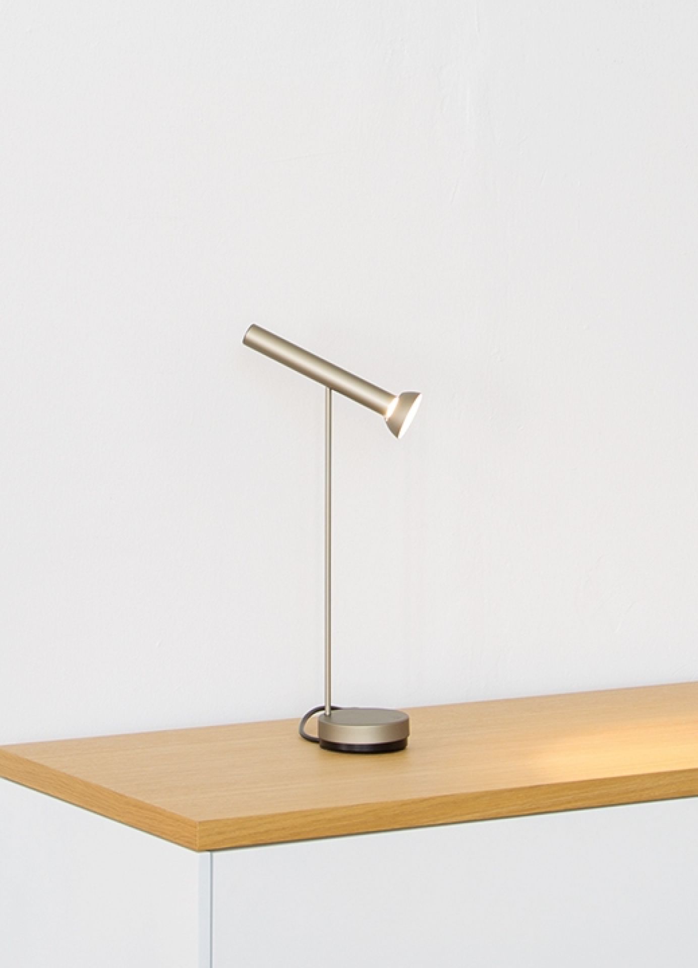 TOPOLED T Table Lamp Baltensweiler