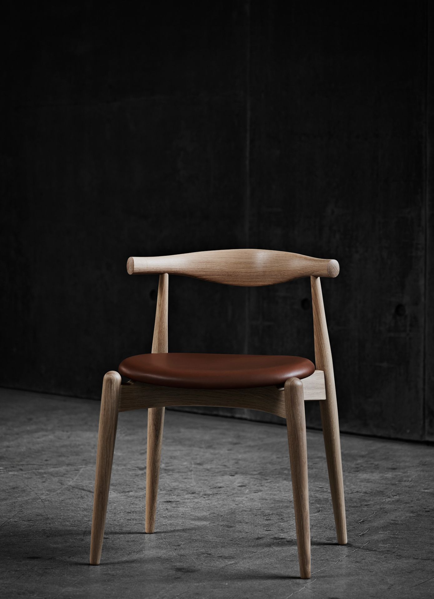 CH20 Elbow Chair upholstered Carl Hansen &amp; Søn frame oak soaped seat leather thor 325
