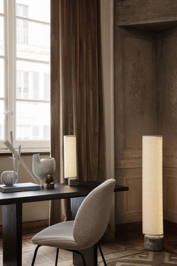 Unbound Table Lamp Gubi