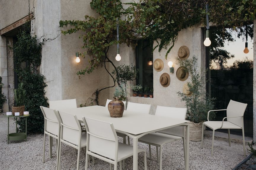 Cadiz Bridge Armrest Chair Outdoor Fermob 