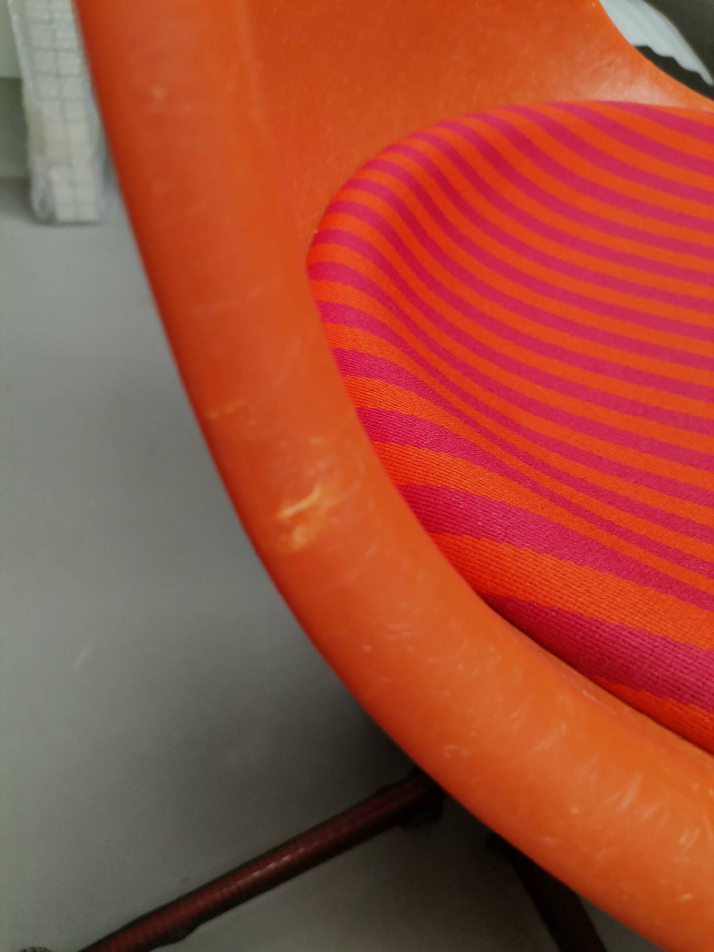 Eames Fibreglass Side Chair La Fonda Red Orange Vitra LIMITED EDITION COLD EXEMPLARY