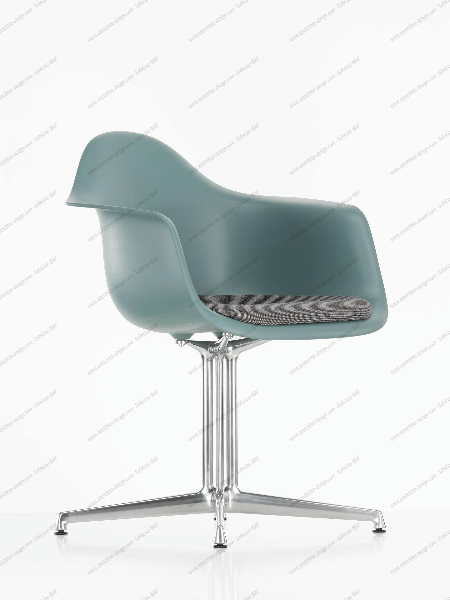 Eames Plastic Arm Chair DAL with seat cushion Vitra