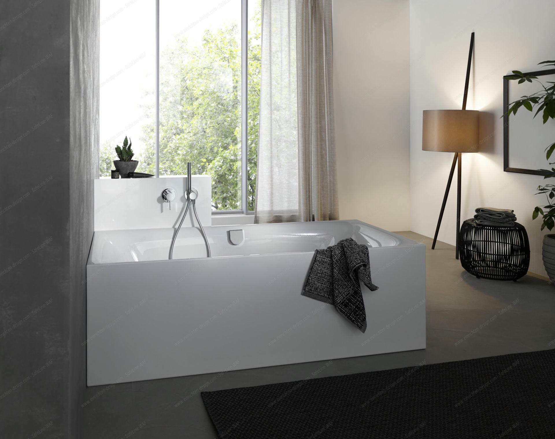 Luca Lean leaning lamp natural oak / white Maigrau