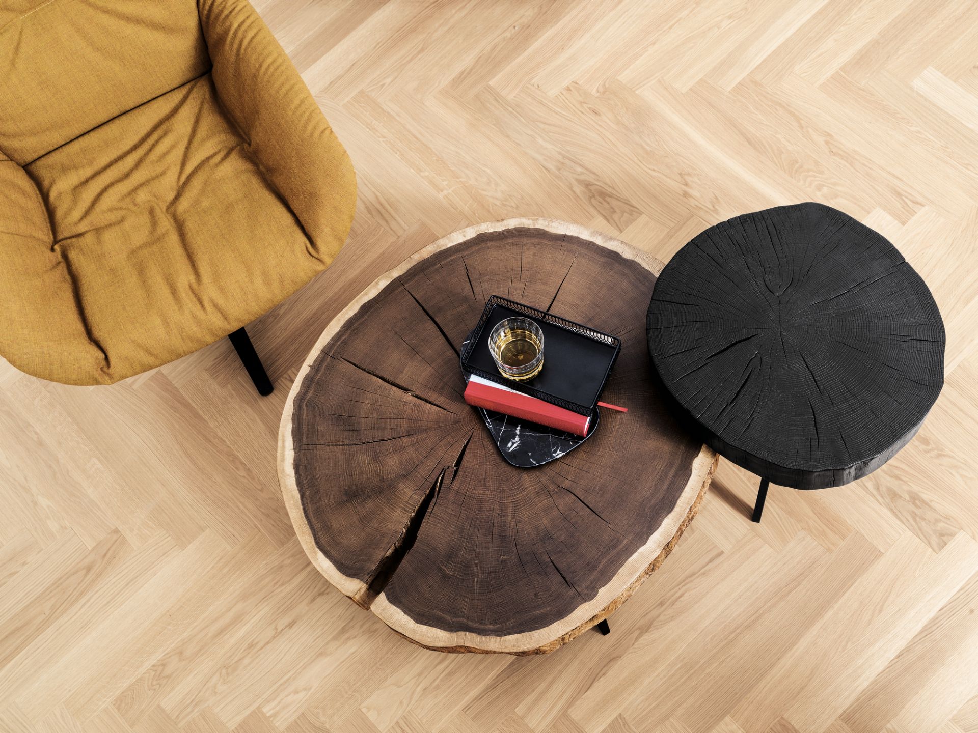 Stomp side table H28 charburned Janua