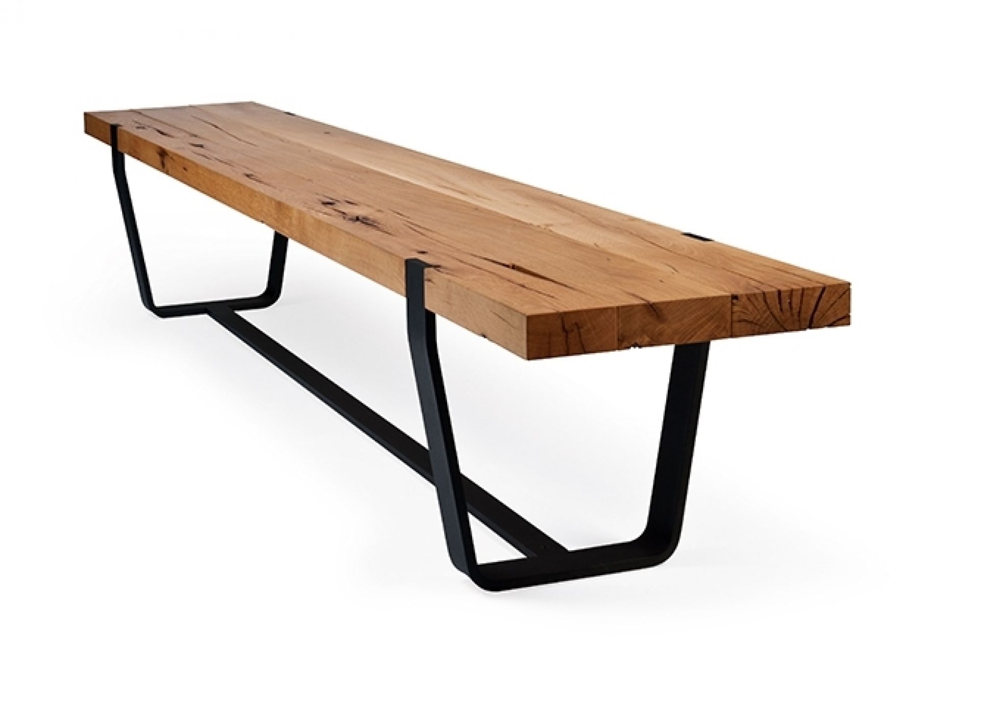 BB 11 Clamp Table Walnut Janua