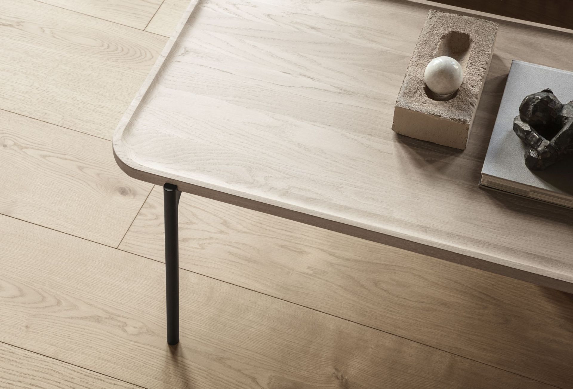 Savoye Table Oak Rectangular - Natural W 120 x H 42 cm Eva Solo