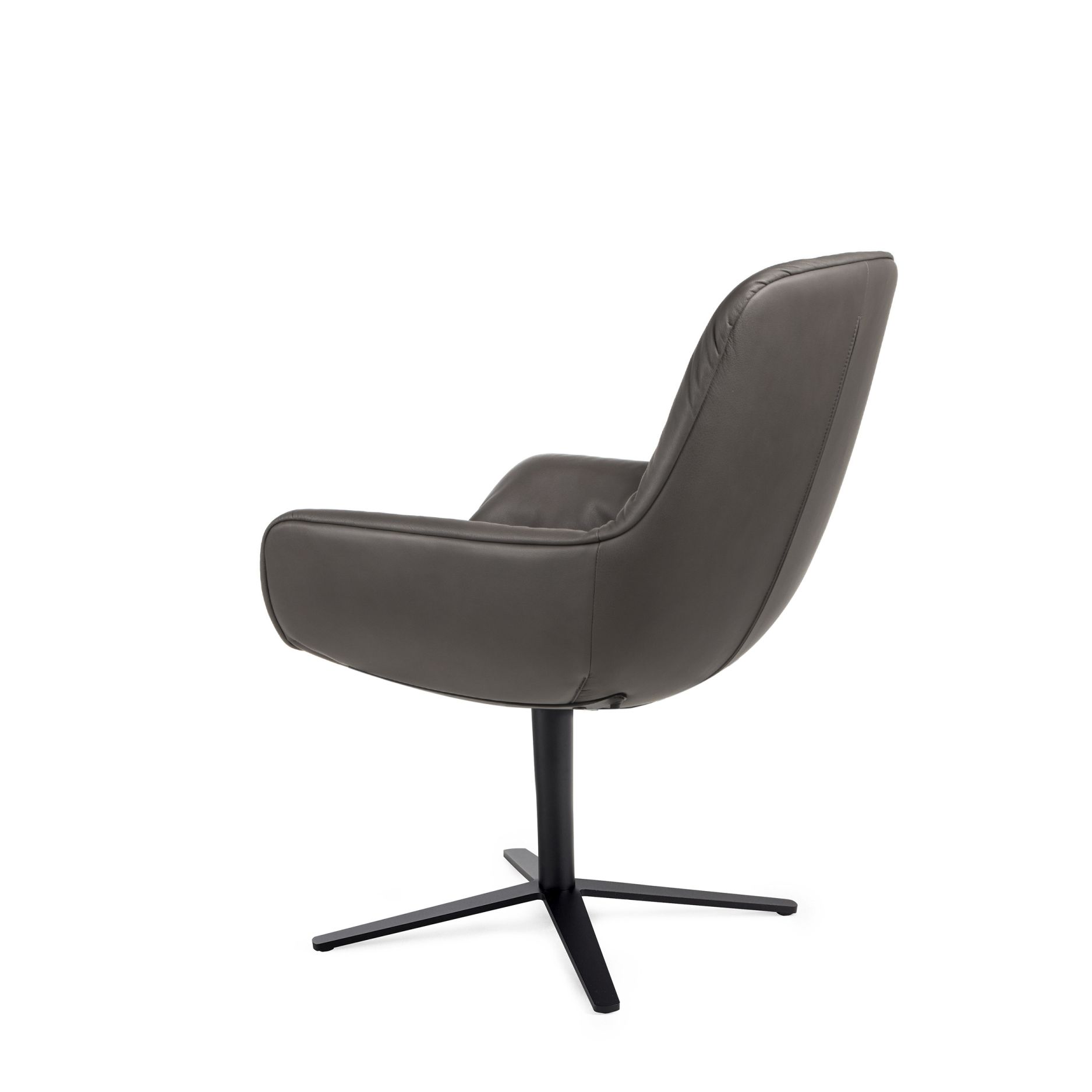 Leya Grand Lounge Chair Freifrau Manufaktur