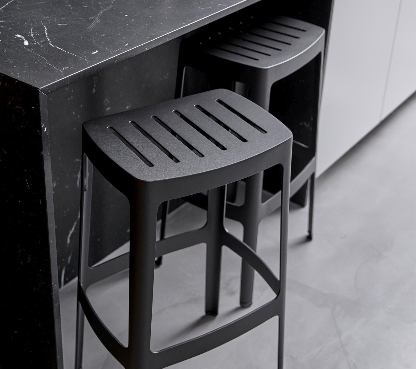 Cut Bar Stool stackable Cane-Line
