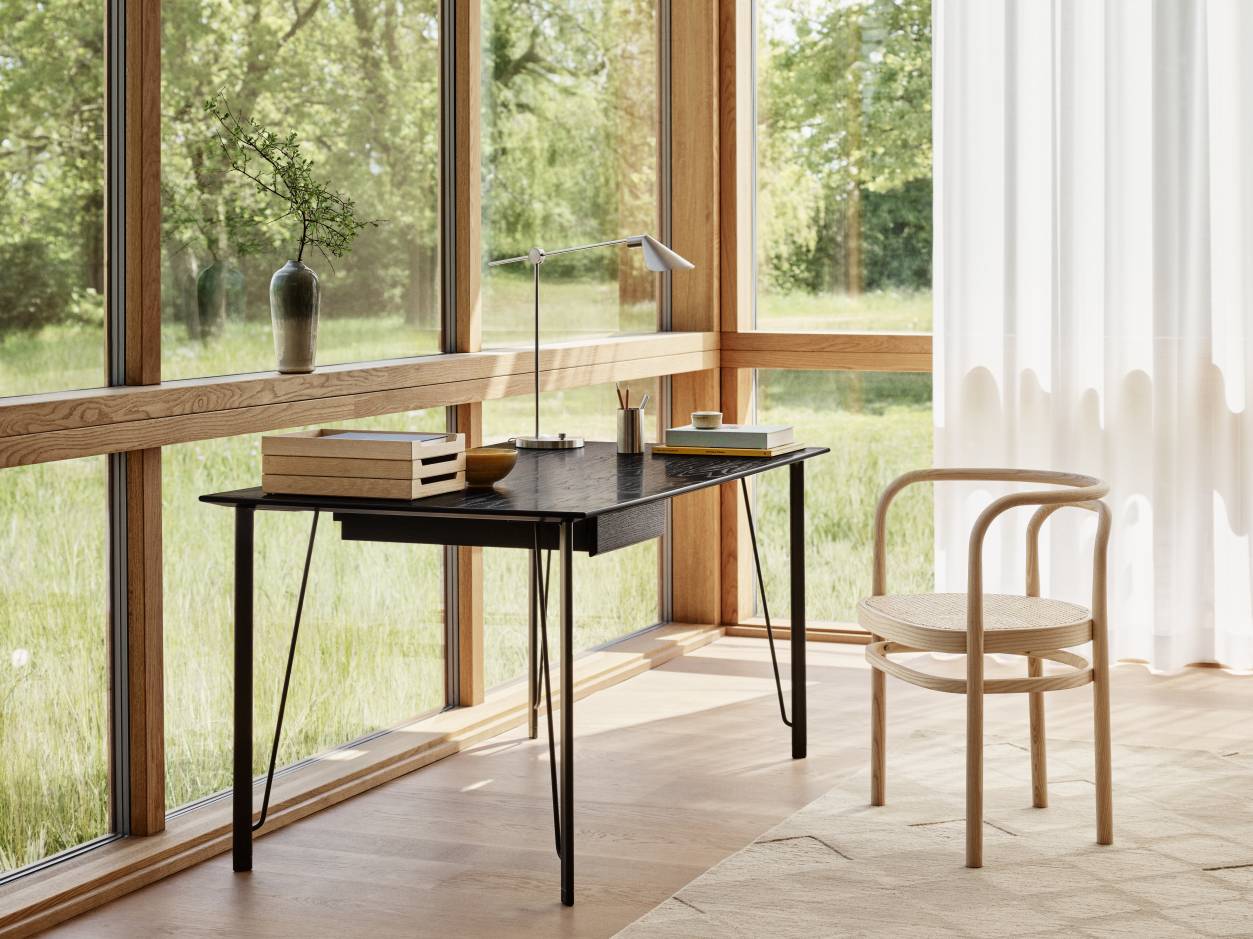 MS Series table lamp MS021 Fritz Hansen