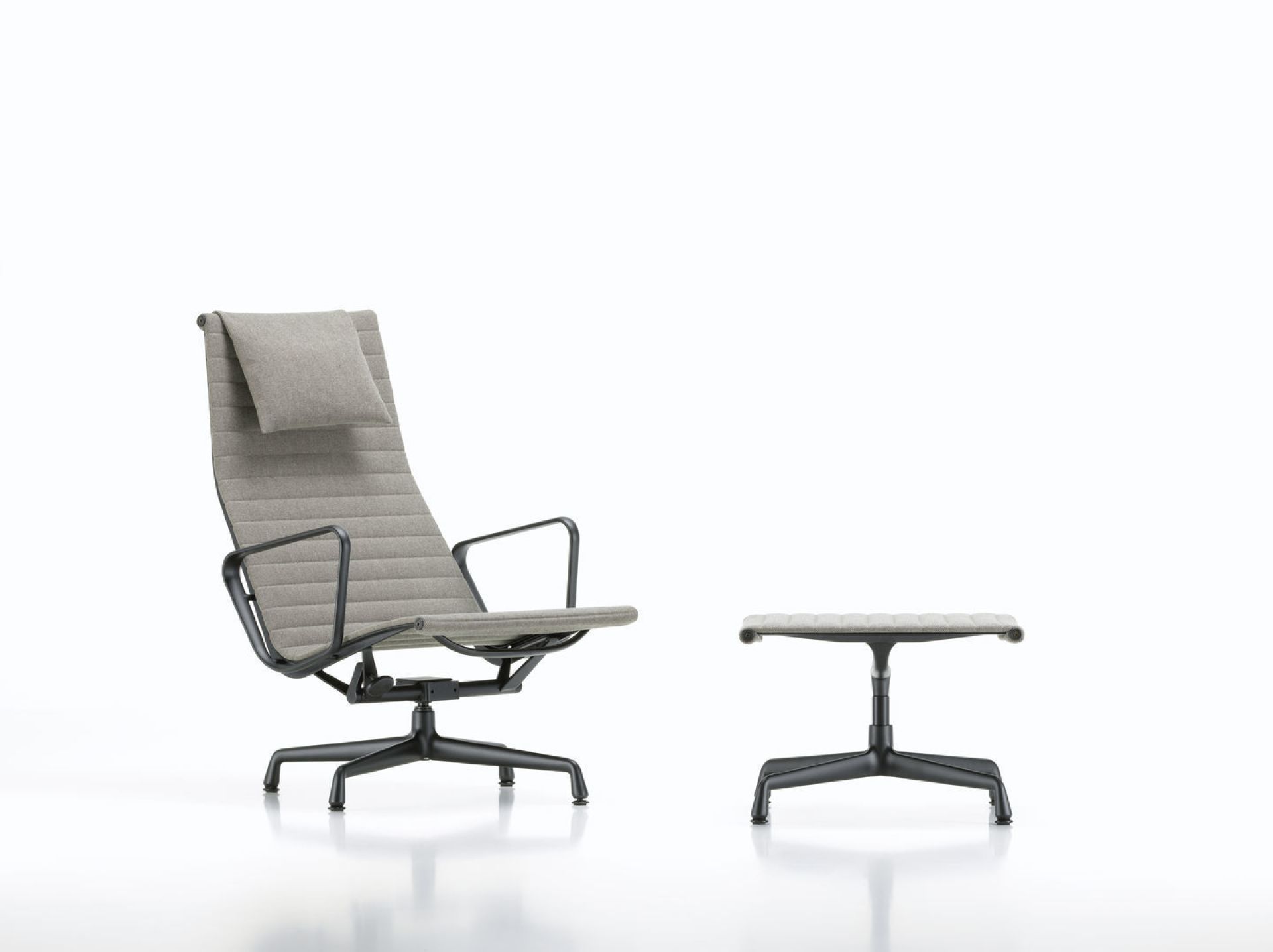 Aluminium Chair EA124 / EA 124 Armchair Vitra