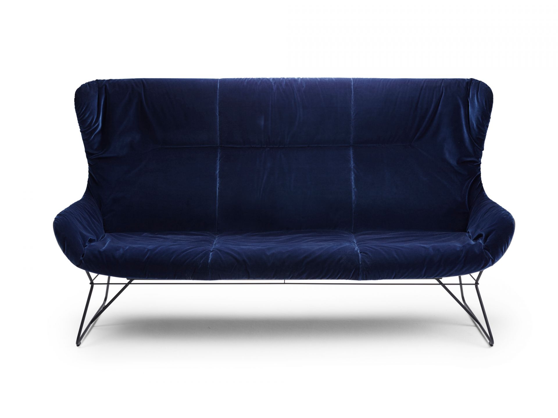 Leya wingback couch Freifrau Manufaktur