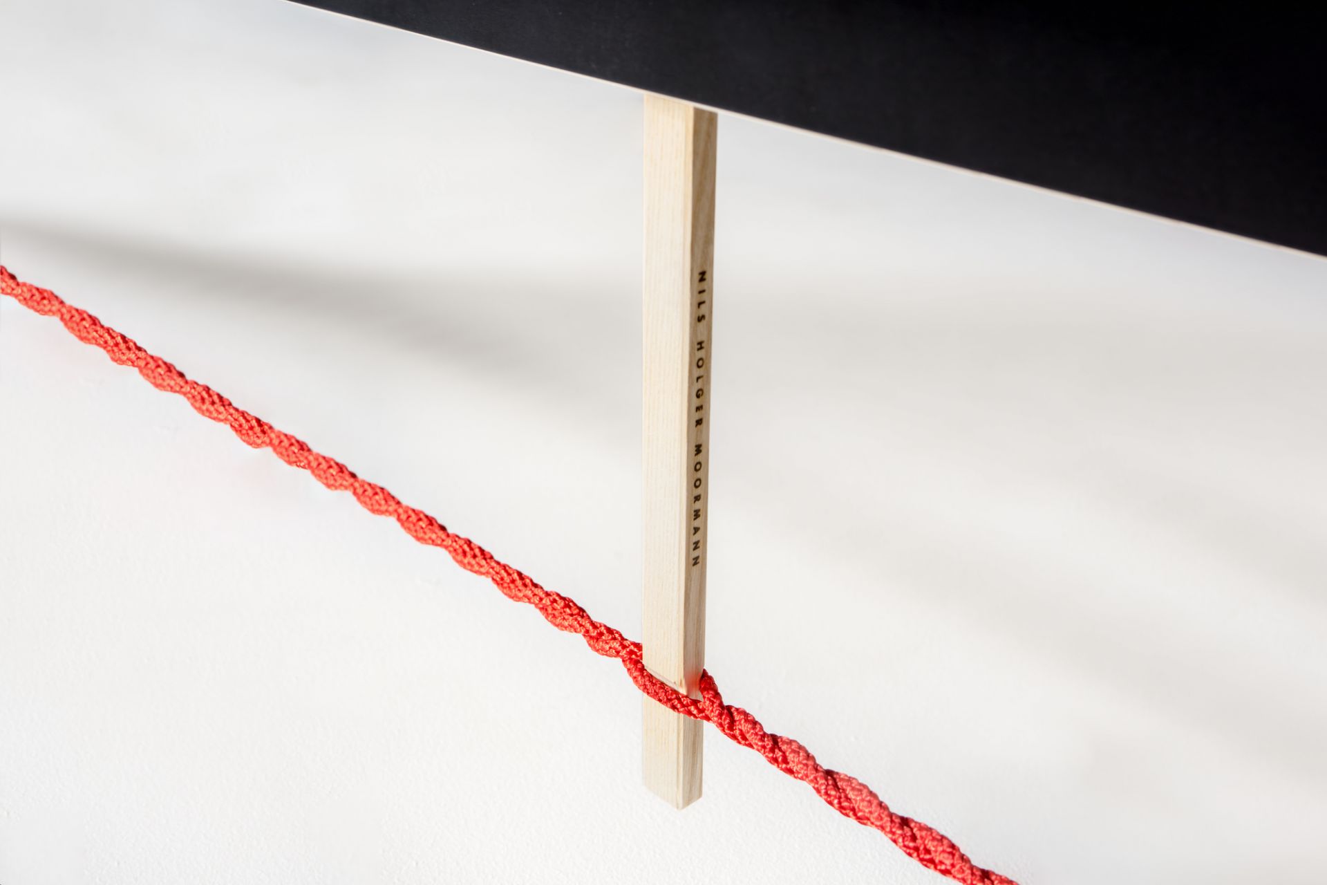 Langer Max bench 180 cm white rope red Nils Holger Moormann