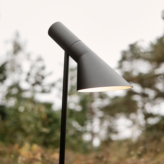 AJ Garden Bollard Light Long Louis Poulsen