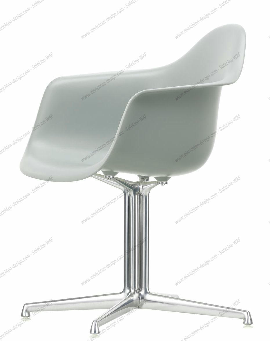 Eames Plastic Arm Chair DAL Chair Vitra