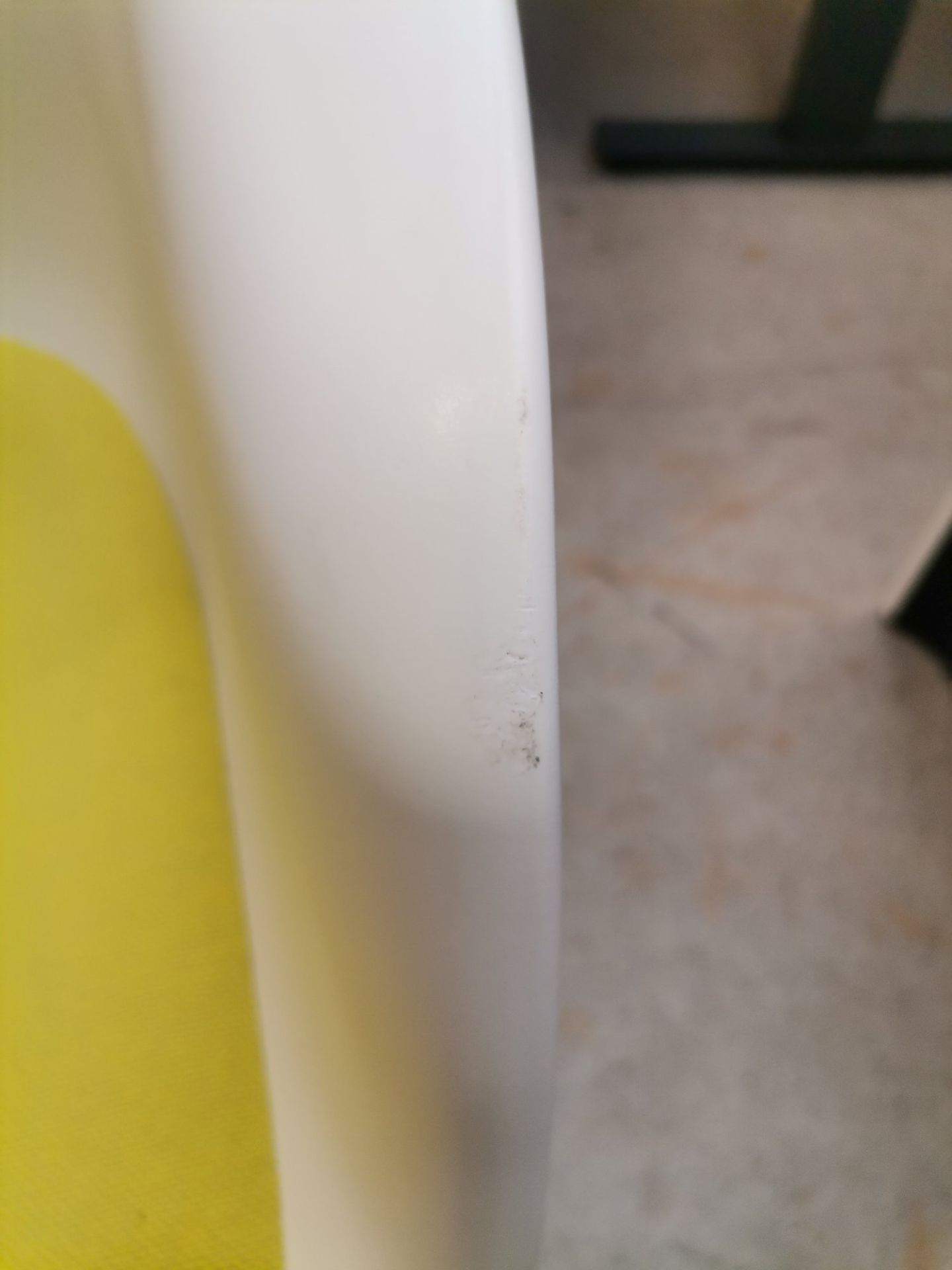 Eames Plastic Arm Chair DAR chair with seat cushion green / yellow Vitra IMPERFECT ITEMS