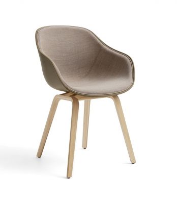 About A Chair AAC 222 Chair Oak water lacquered / Clay 2.0 / Remix-242 Hay SINGLE PIECES