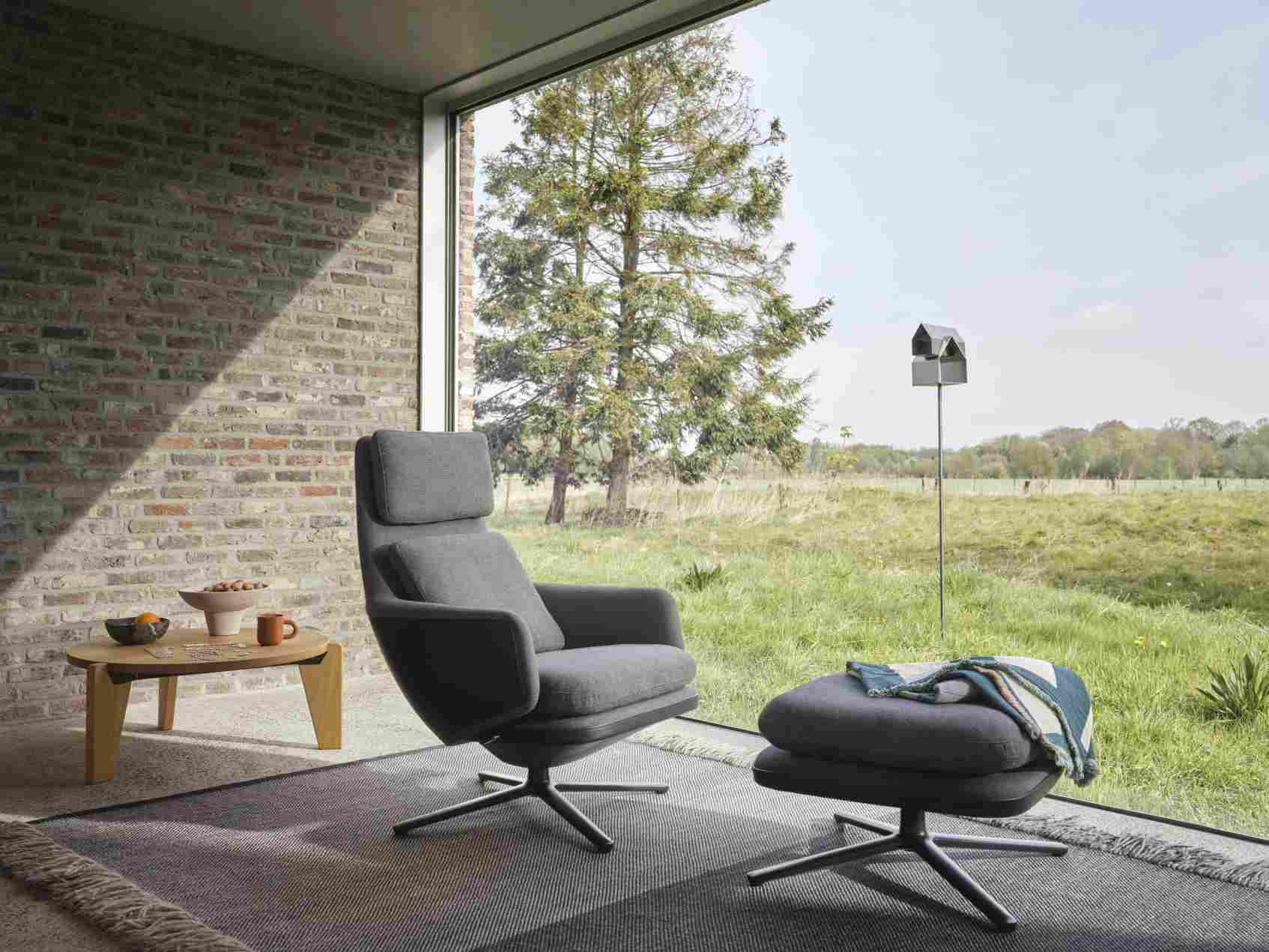 Grand Relax Armchair Vitra 