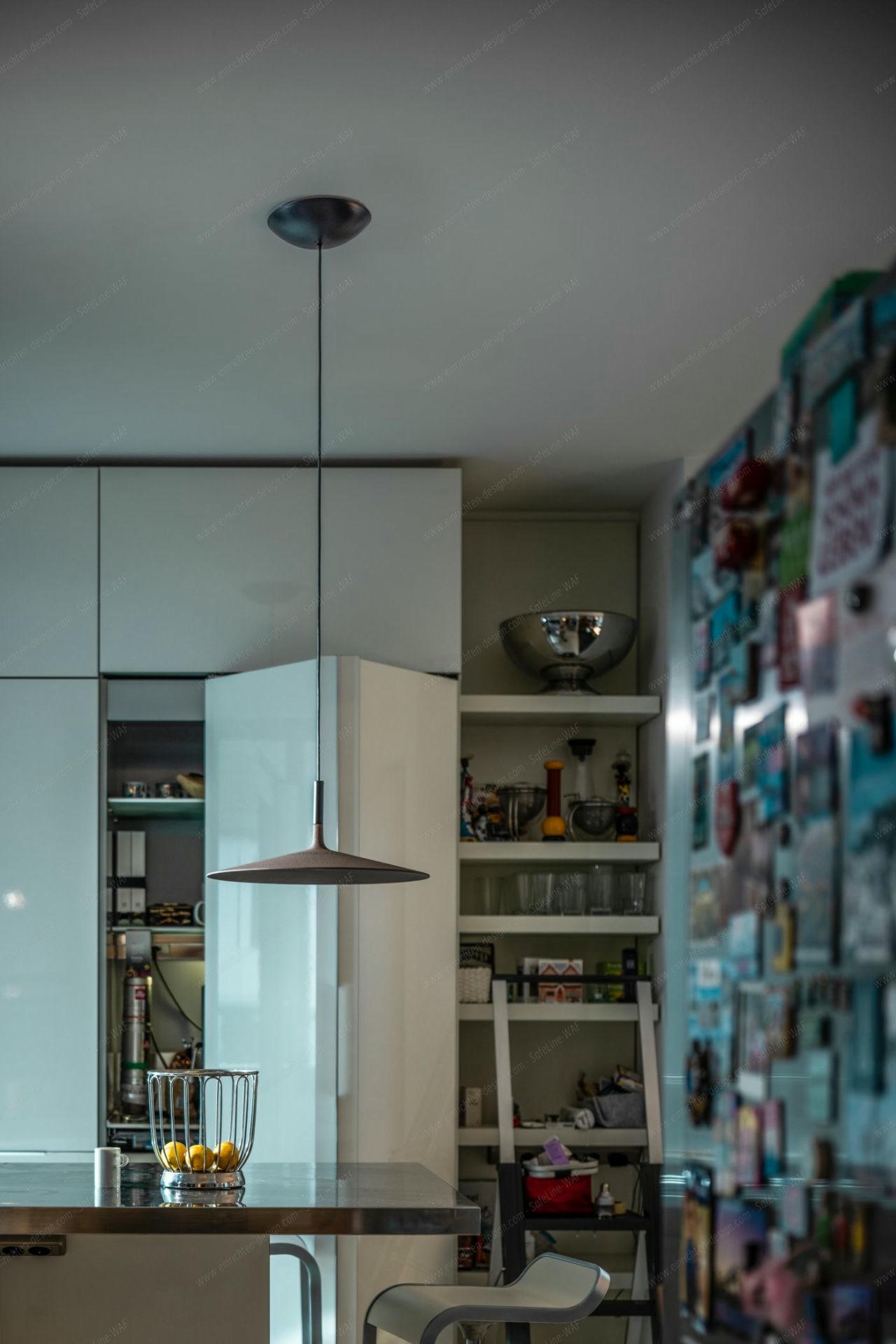 Aplomb Large LED Pendant light Foscarini White