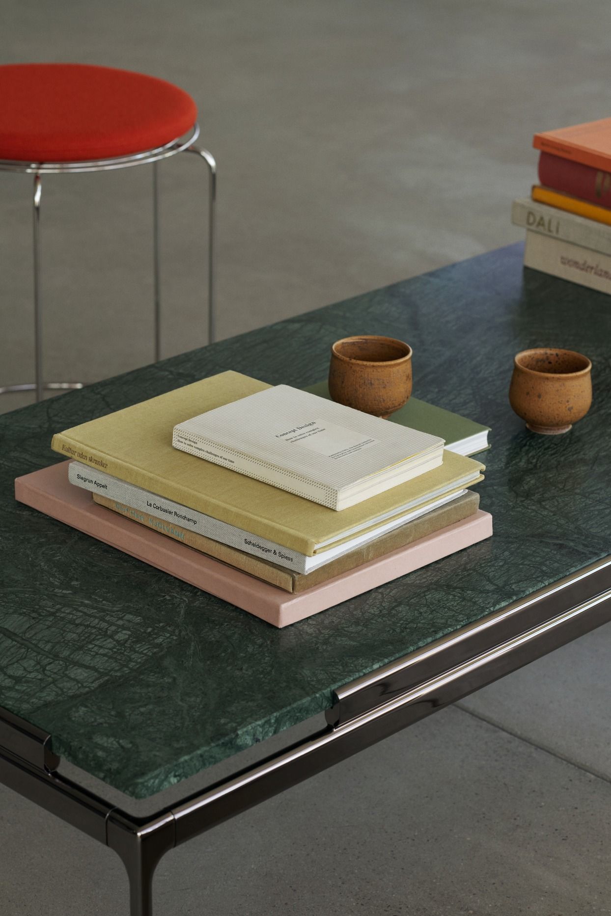 Sett LN12 / LN13 Coffee table AndTradition