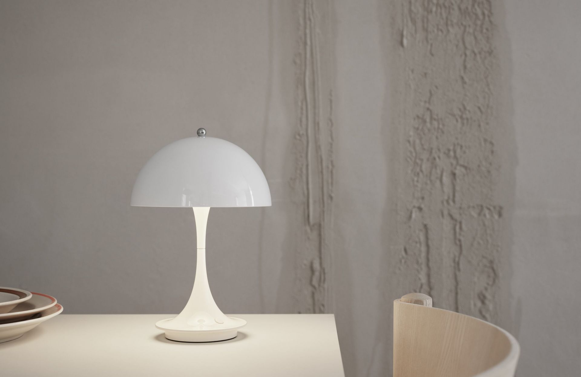 Panthella 160 Portable LED Table lamp Indoor/Outdoor Louis Poulsen Steel white SINGLE PIECES