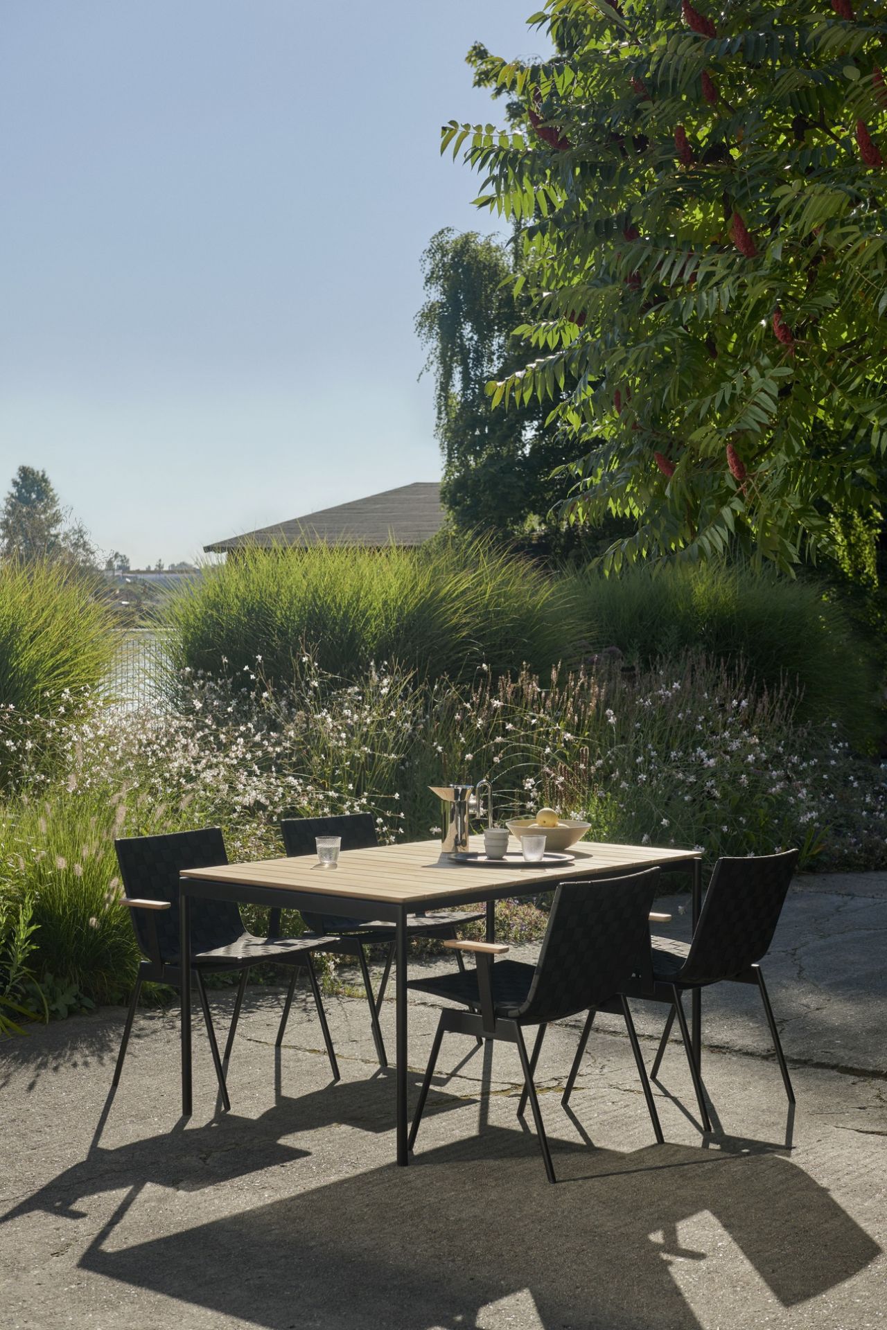 Ville AV34 Outdoor Chair Chair AndTradition