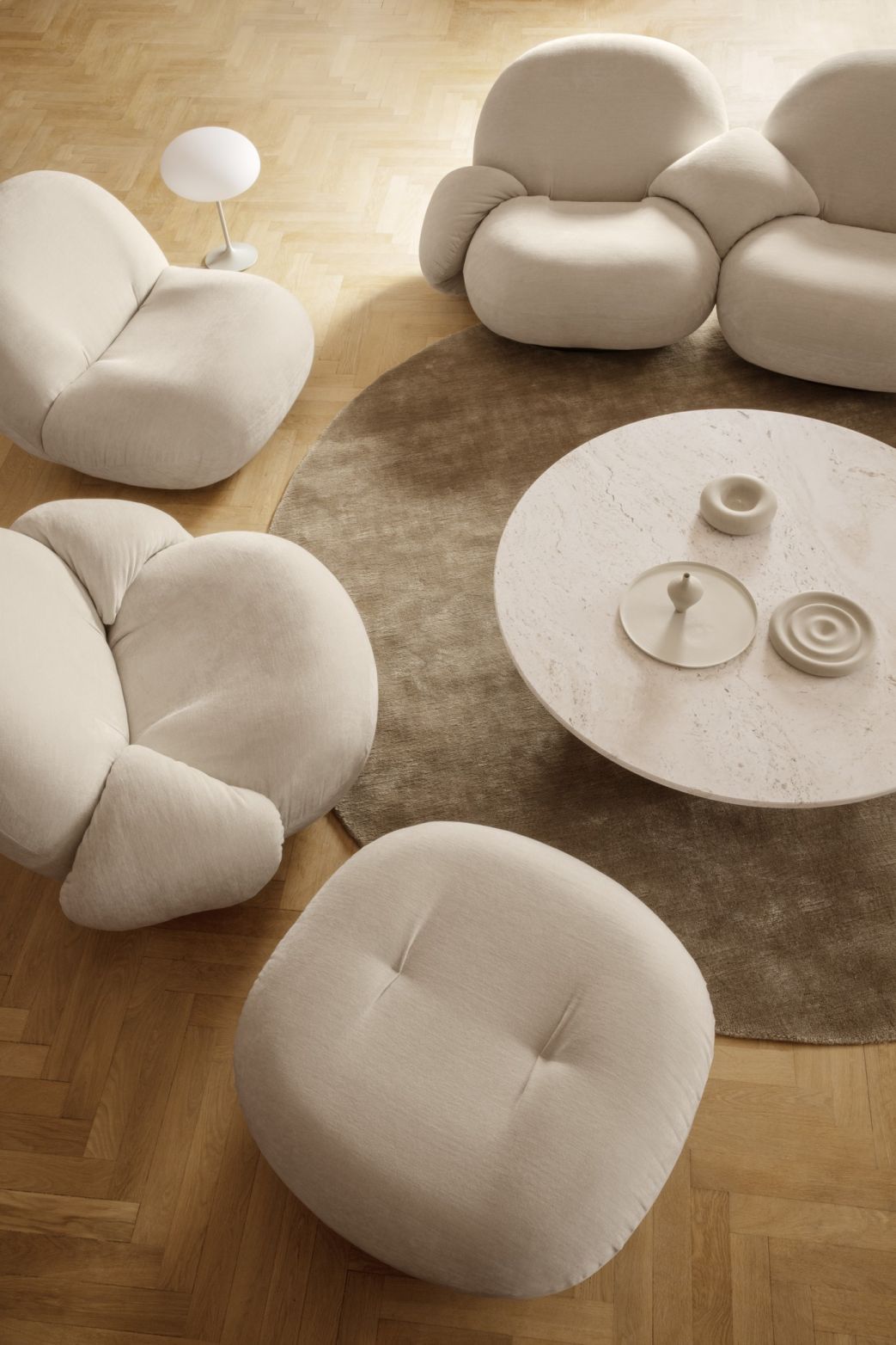 Pacha Lounge Chair Armchair Gubi