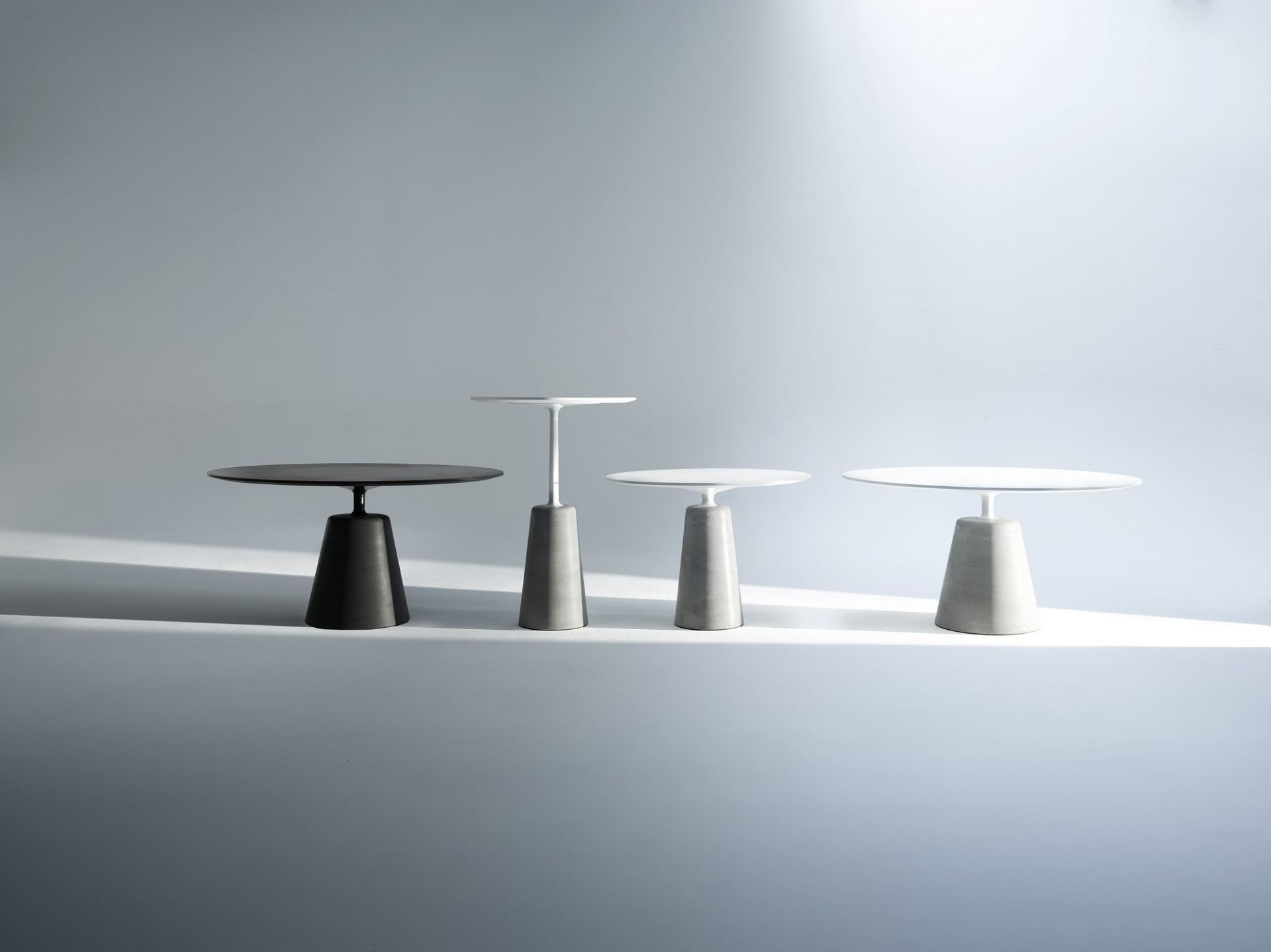 Rock table MDF Italia