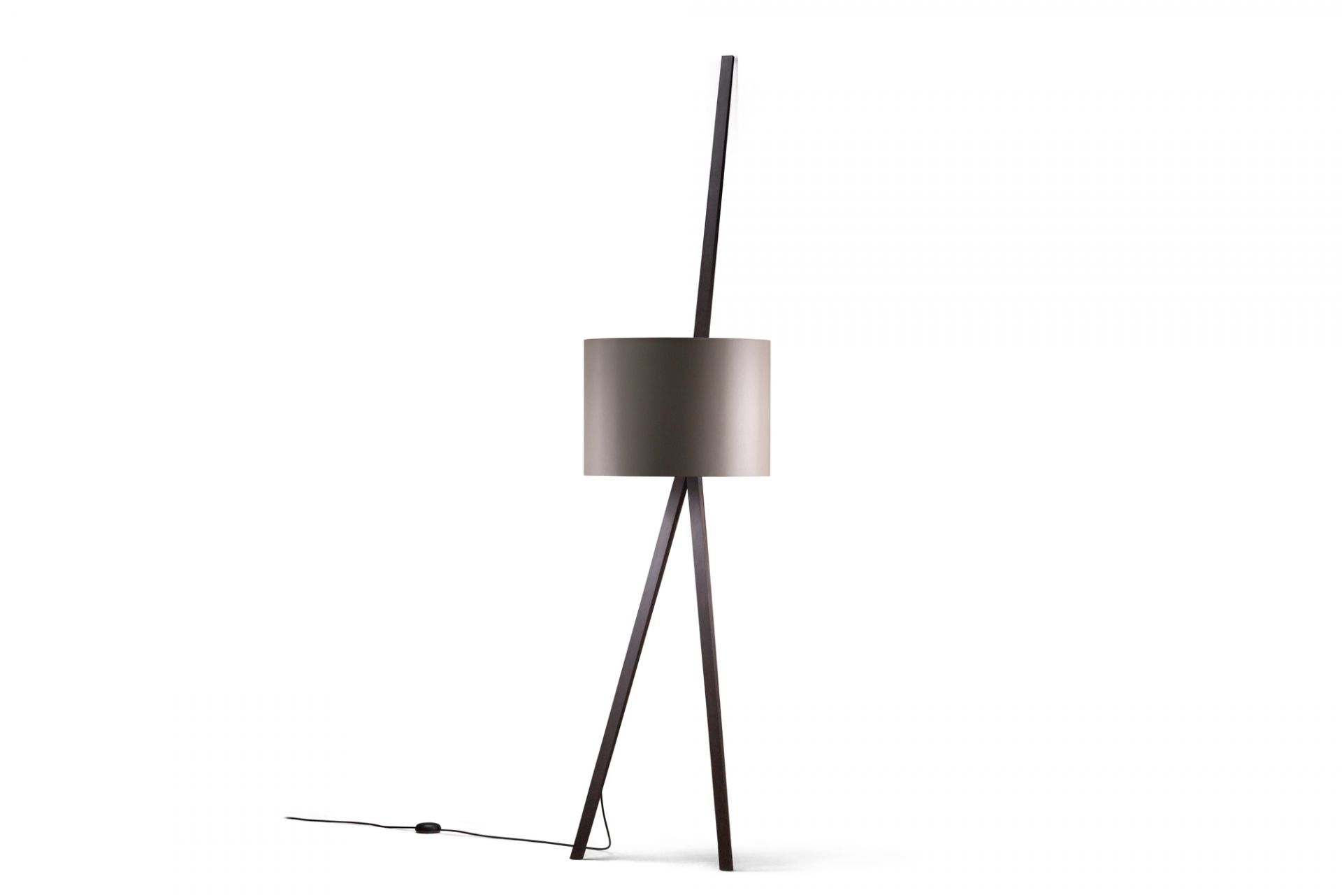 Luca Lean lean-up lamp smoked oak / bronze gray Maigrau