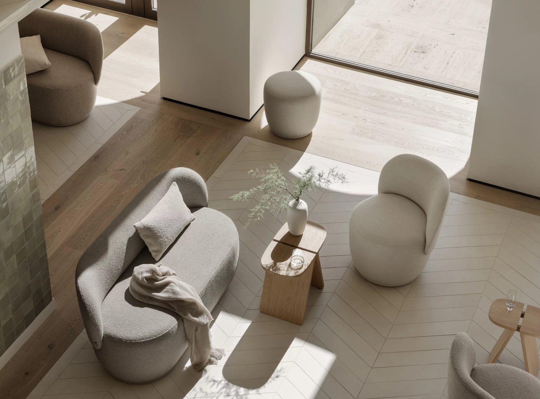 Avio side table W 55 x D 30 x H 45 cm Blomus