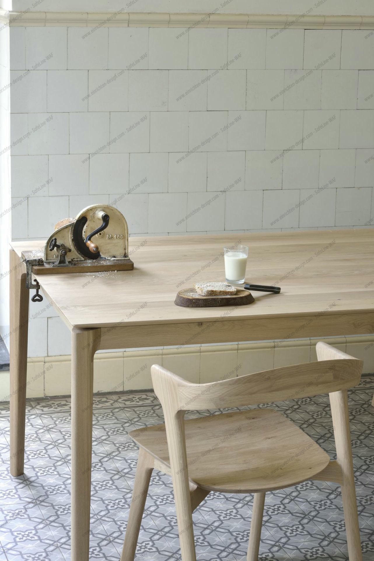Bok dining table oak Ethnicraft W 240