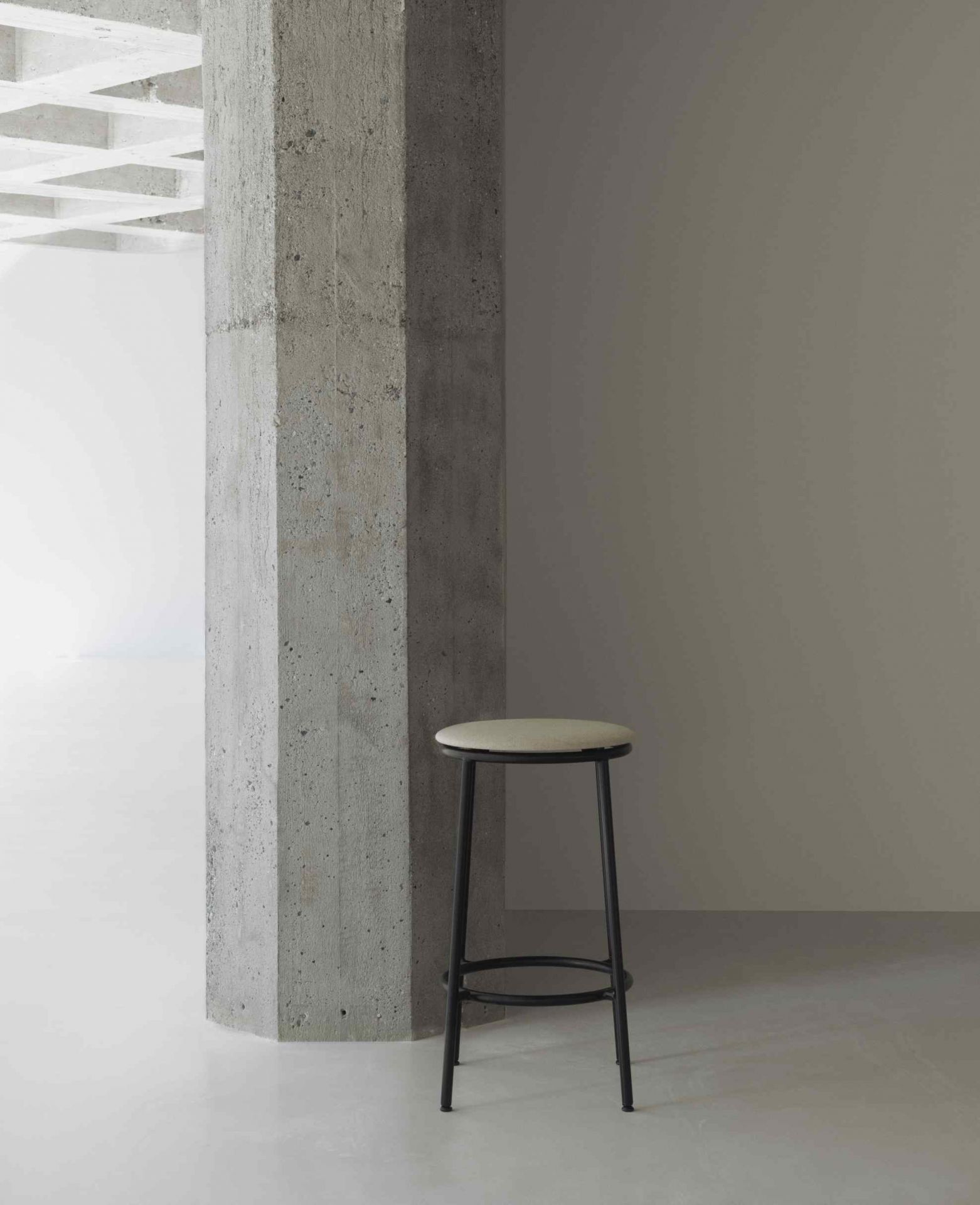 Circa Barstool H 65 cm Barstool Normann Copenhagen