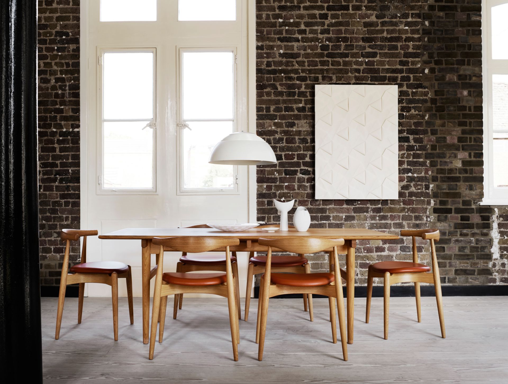 CH20 Elbow Chair upholstered Carl Hansen &amp; Søn frame oak soaped seat leather thor 325