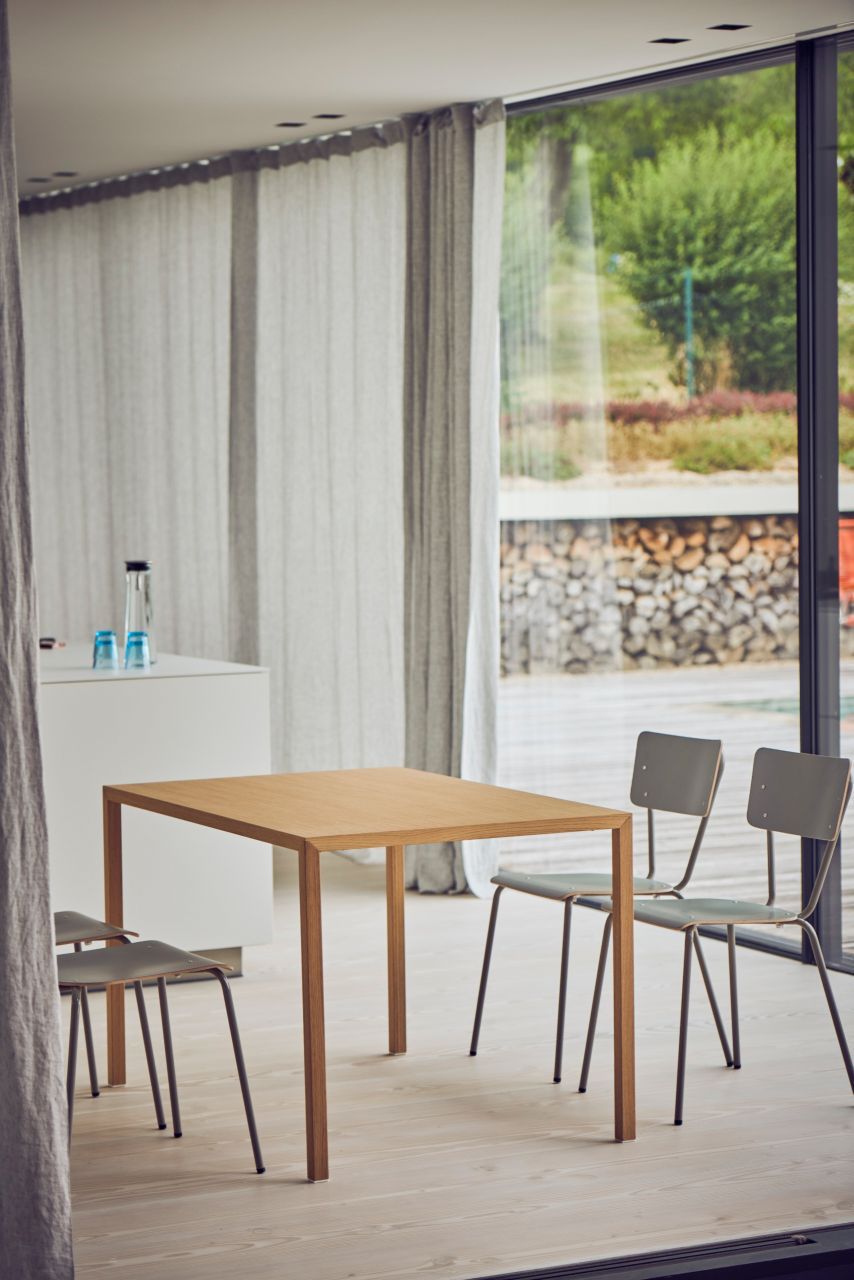 Cloud 2.0 Dining Table by Jan Kurtz