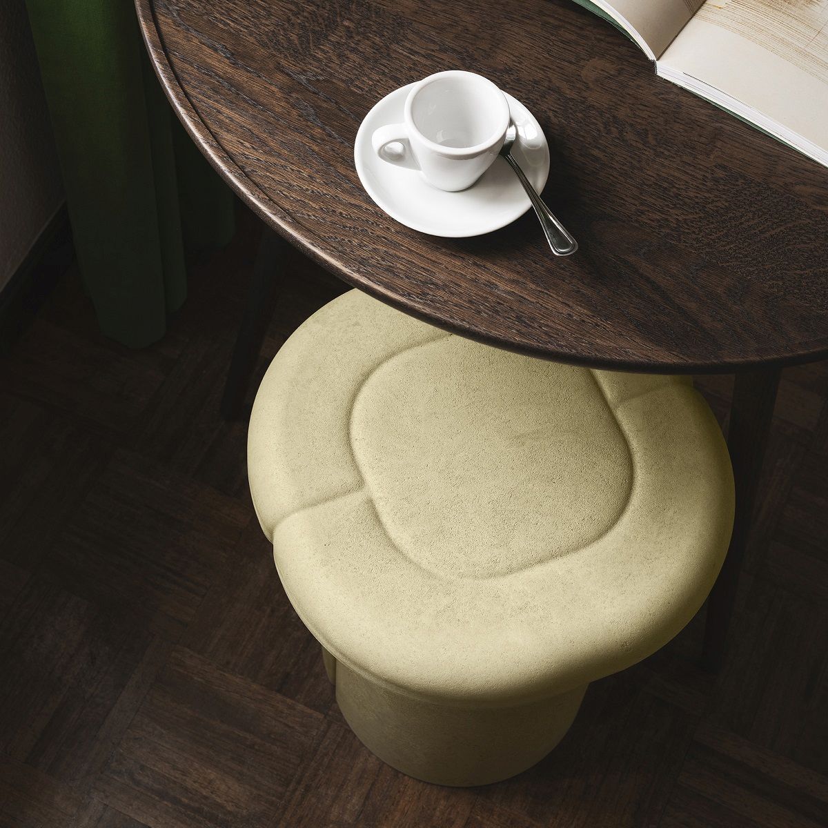 Alder Stool Indoor / Outdoor Mater