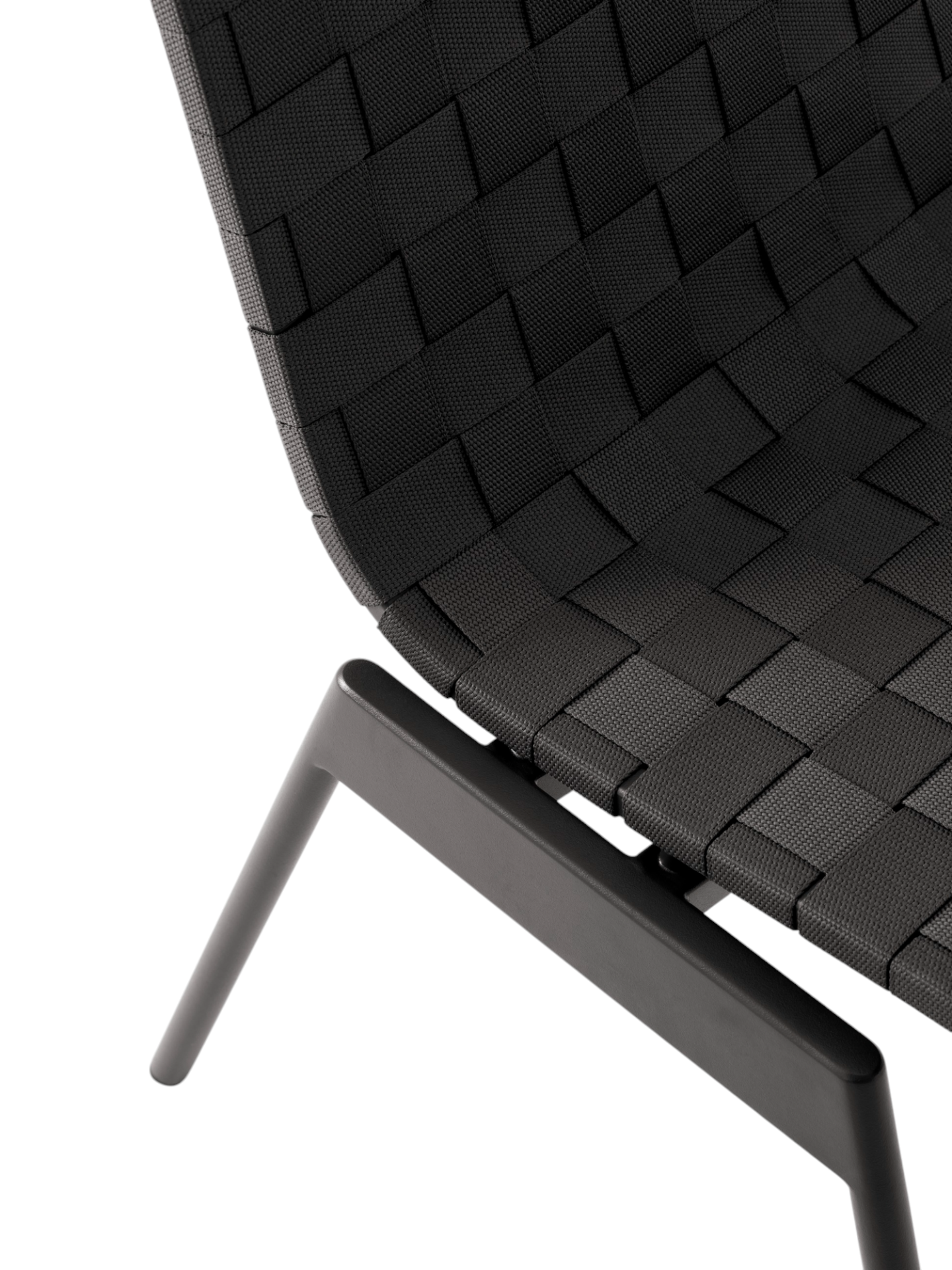 Ville AV33 Outdoor Chair Chair AndTradition