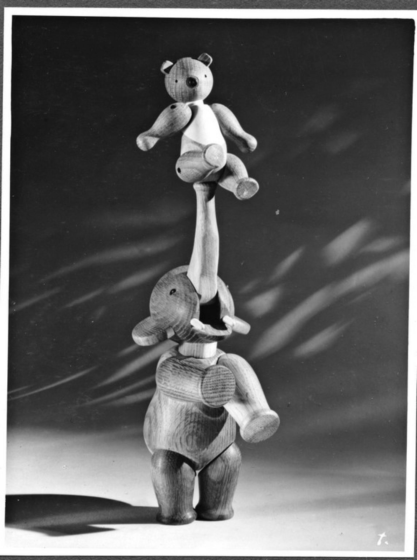 Bear wooden figure small Kay Bojesen SINGLE PIECE