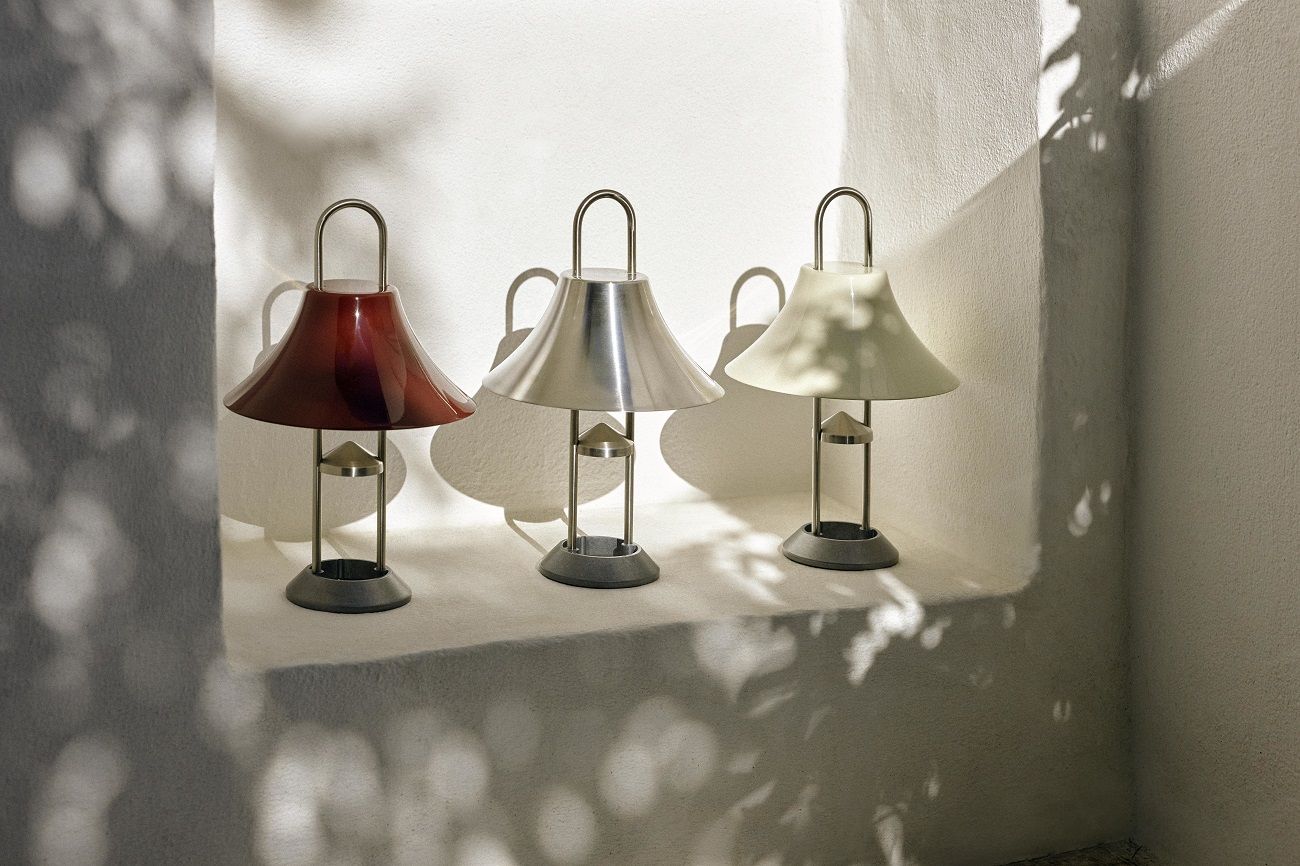 Mousqueton Portable Lamp Battery Lamp / Table Lamp Hay