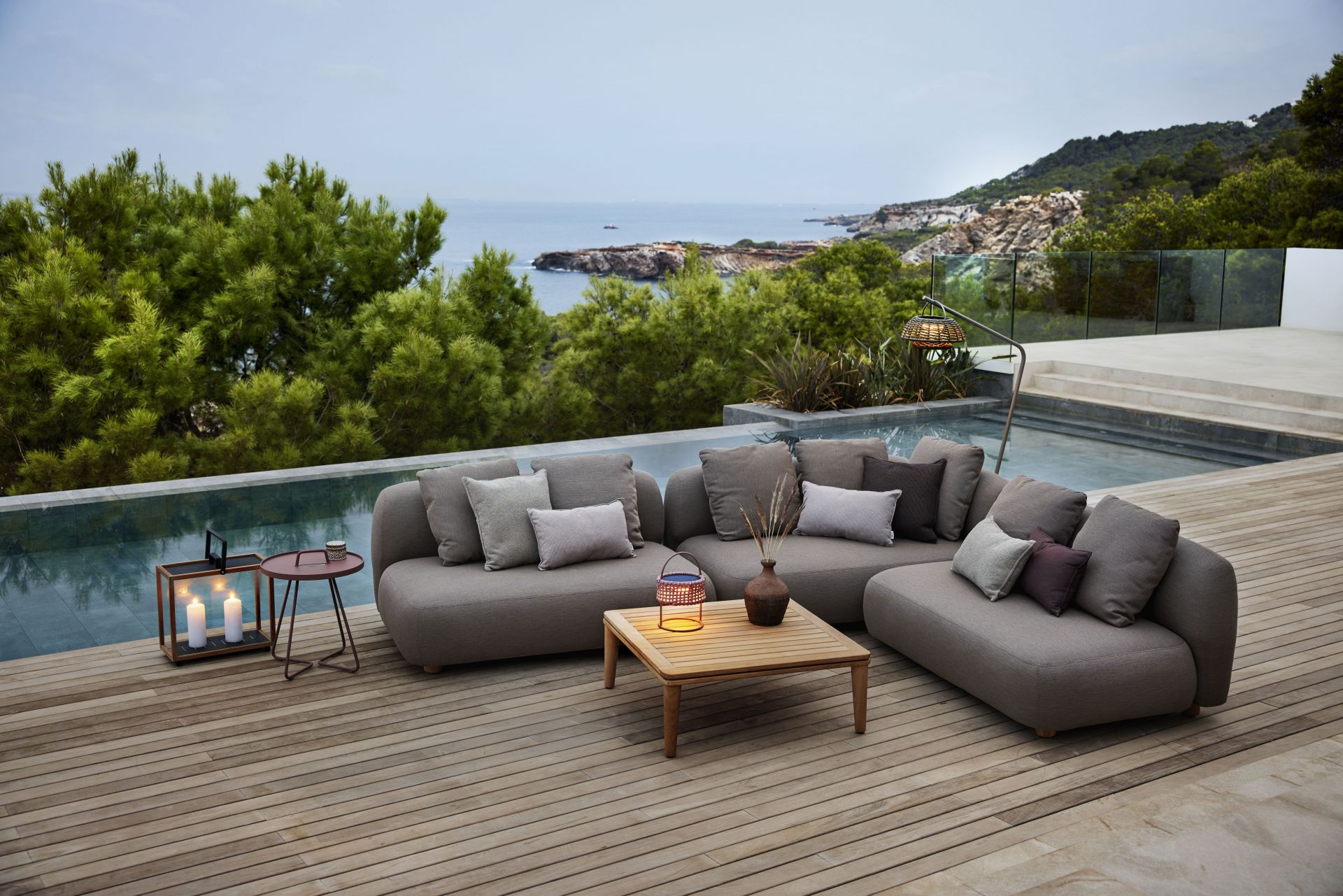 Capture Outdoor Coffee Table Cane-Line 