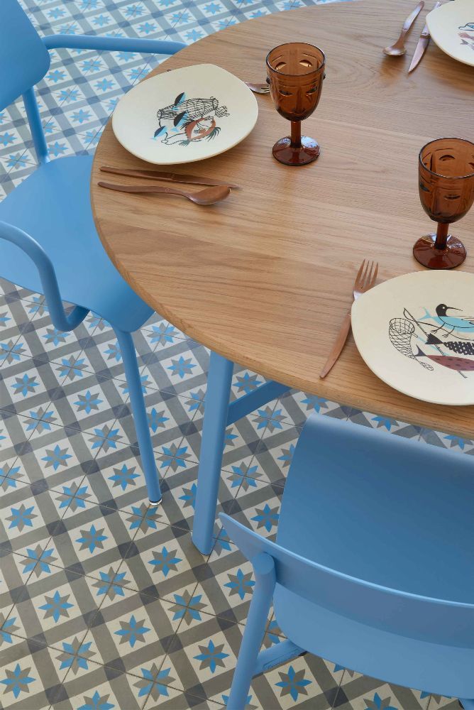 SO'O oak dining table 220 × 95 cm (oval) Indoor Fermob