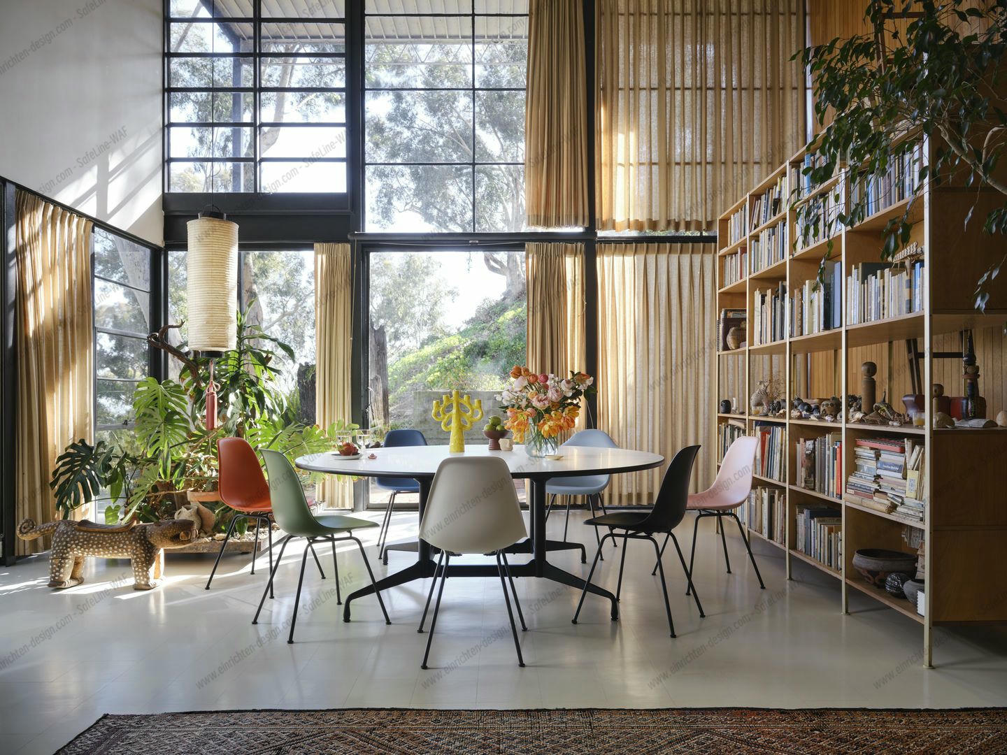 Eames Plastic Side Chair DSX Chair with seat cushion Vitra