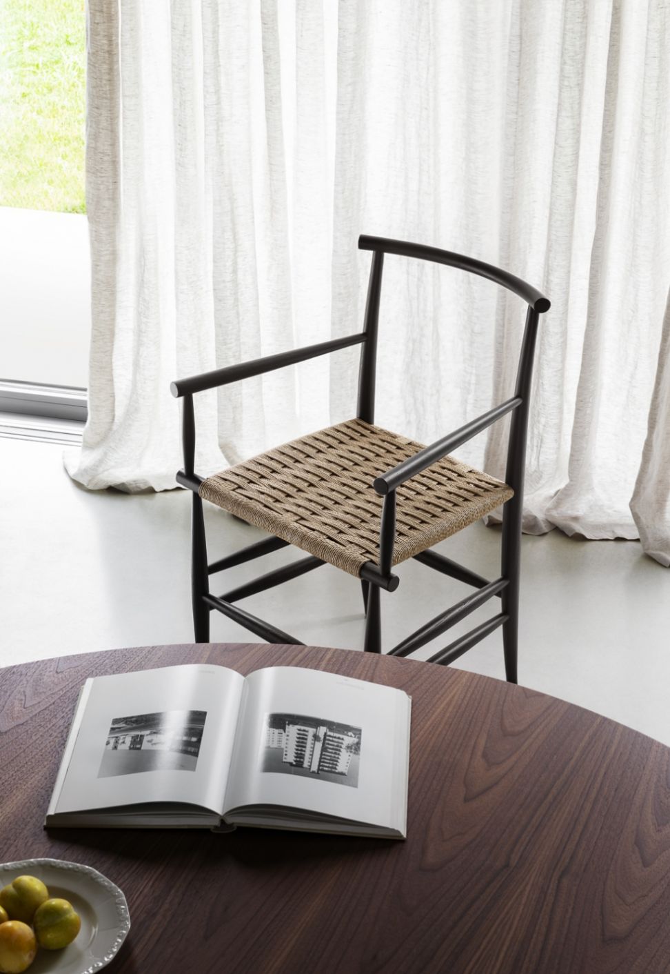 Pelleossa Chair black - straw Miniforms