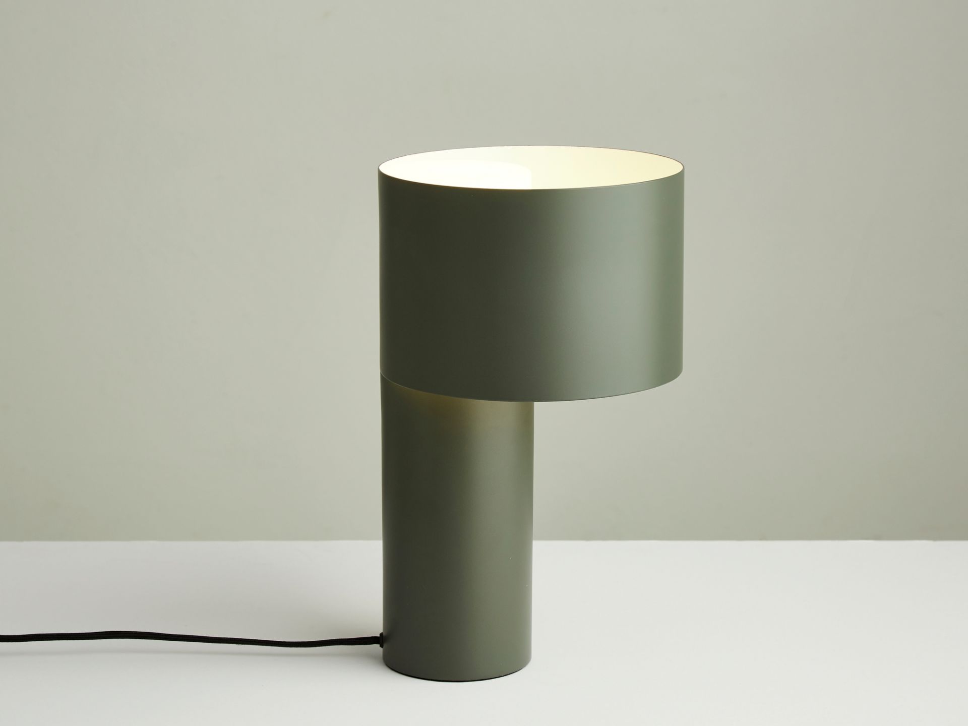 Tangent Table Lamp Woud