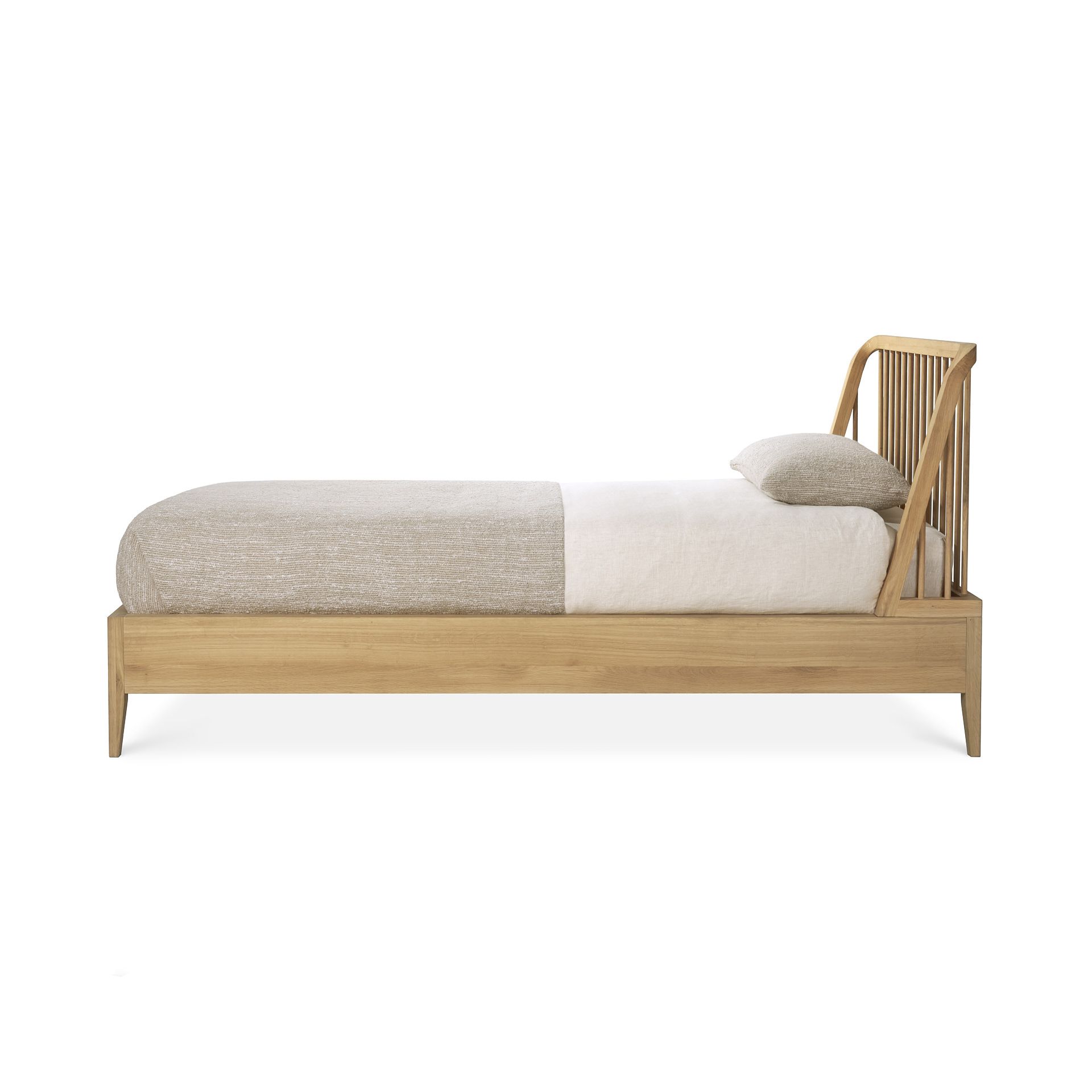 Spindle Single Bed Ethnicraft