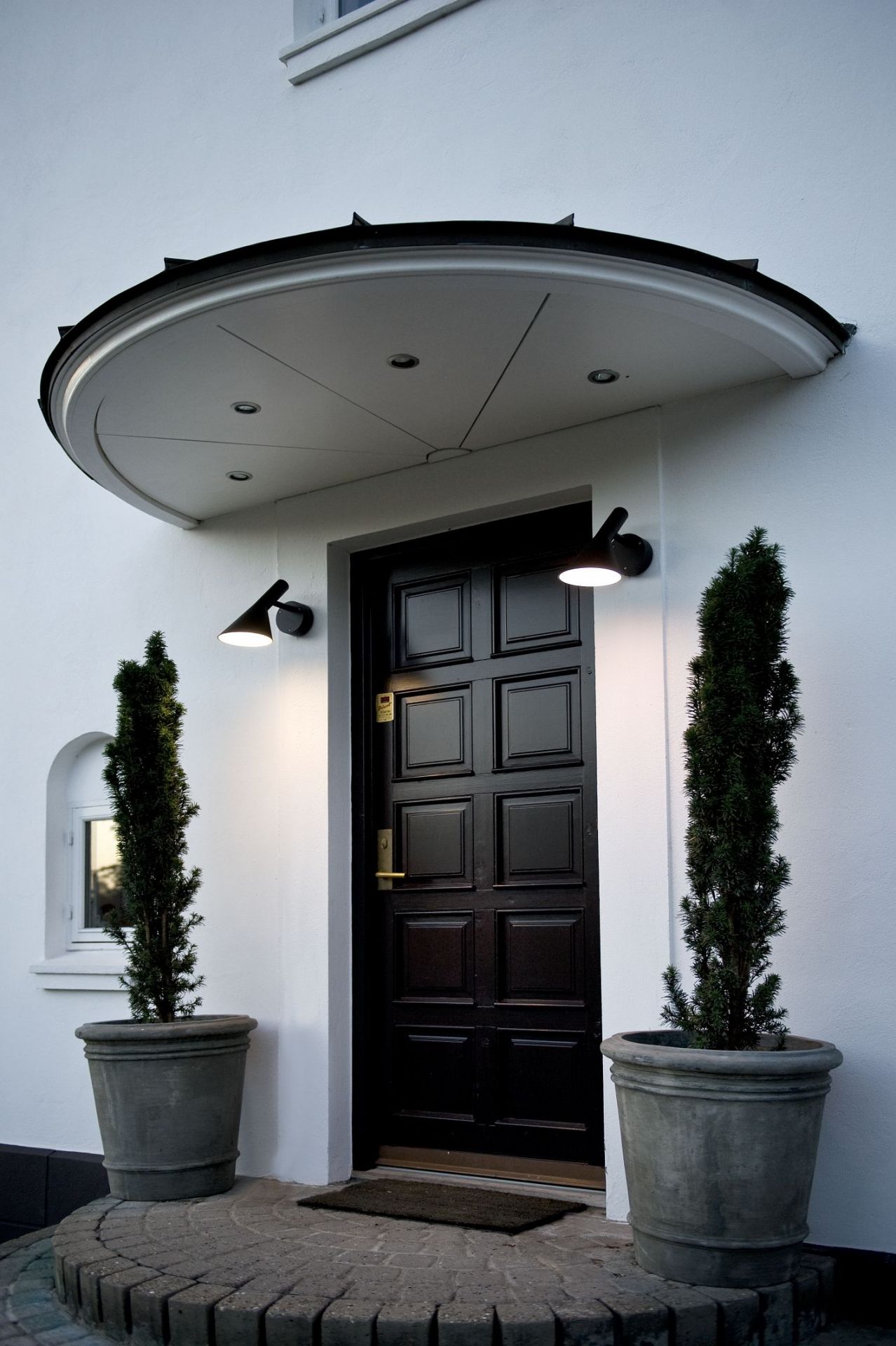 AJ 50 Outdoor Wall Light Louis Poulsen