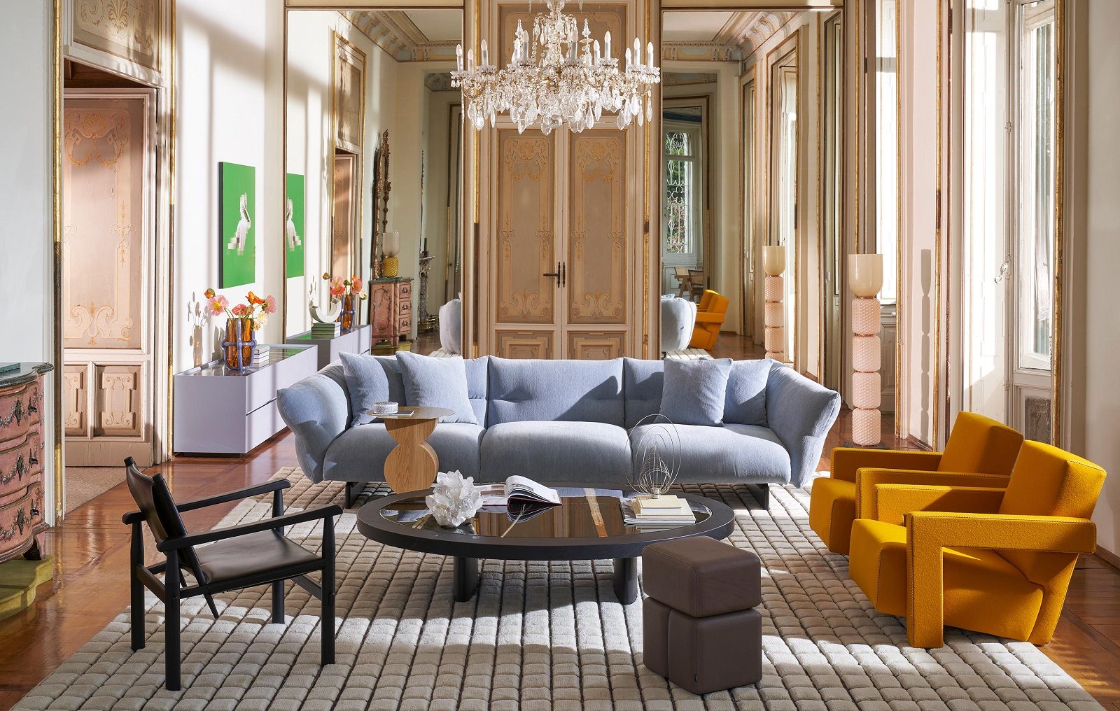 Moncloud linear Sofa Cassina