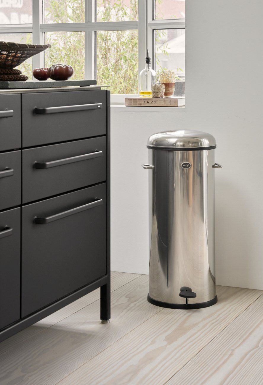 Bin pedal bin 30L stainless steel Vipp 