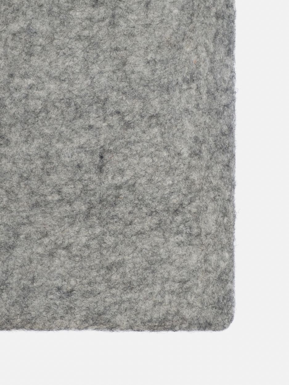 Mono Rectangular Felt Rug 160 x 230 cm myfelt Carl (mottled grey)