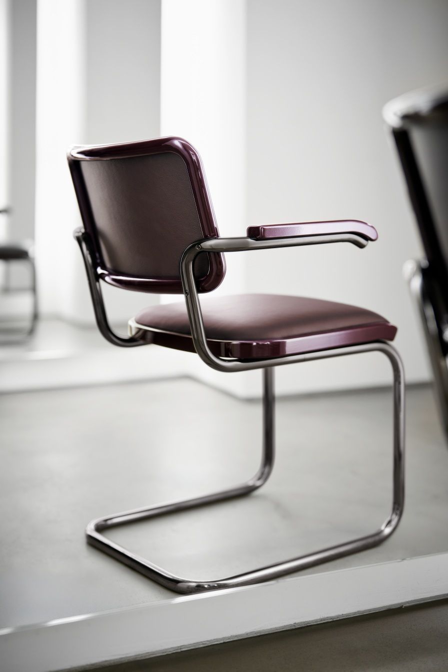 JS. Thonet by Jil Sander S 64 P / S64P cantilever chair Thonet