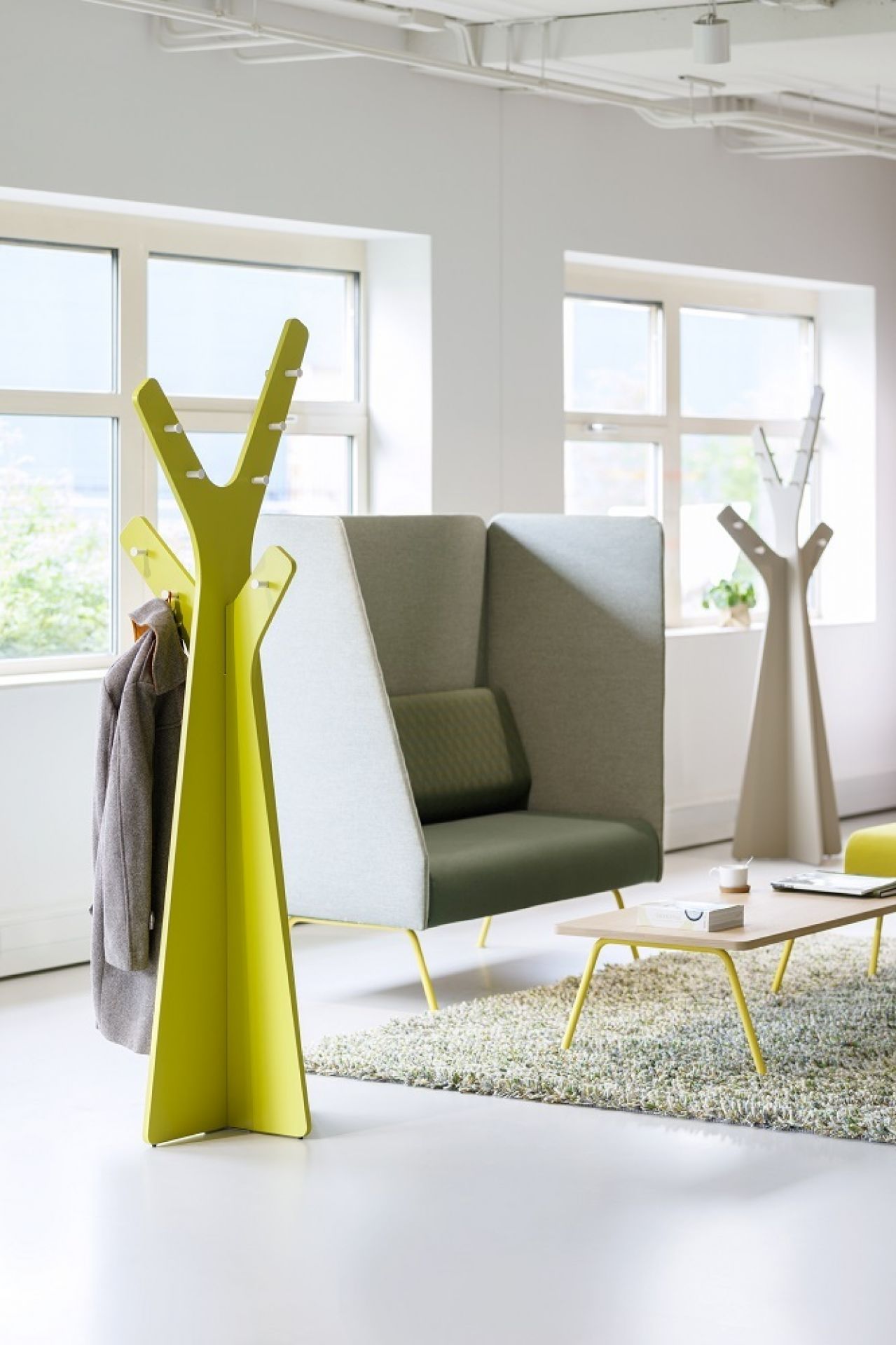 Tree coat stand Cascando